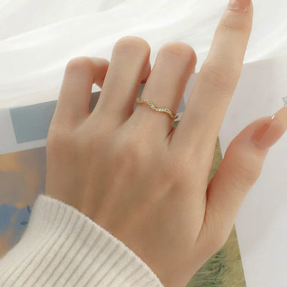Empire ring