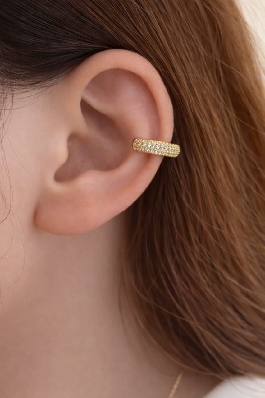 Glimmer ear cuff