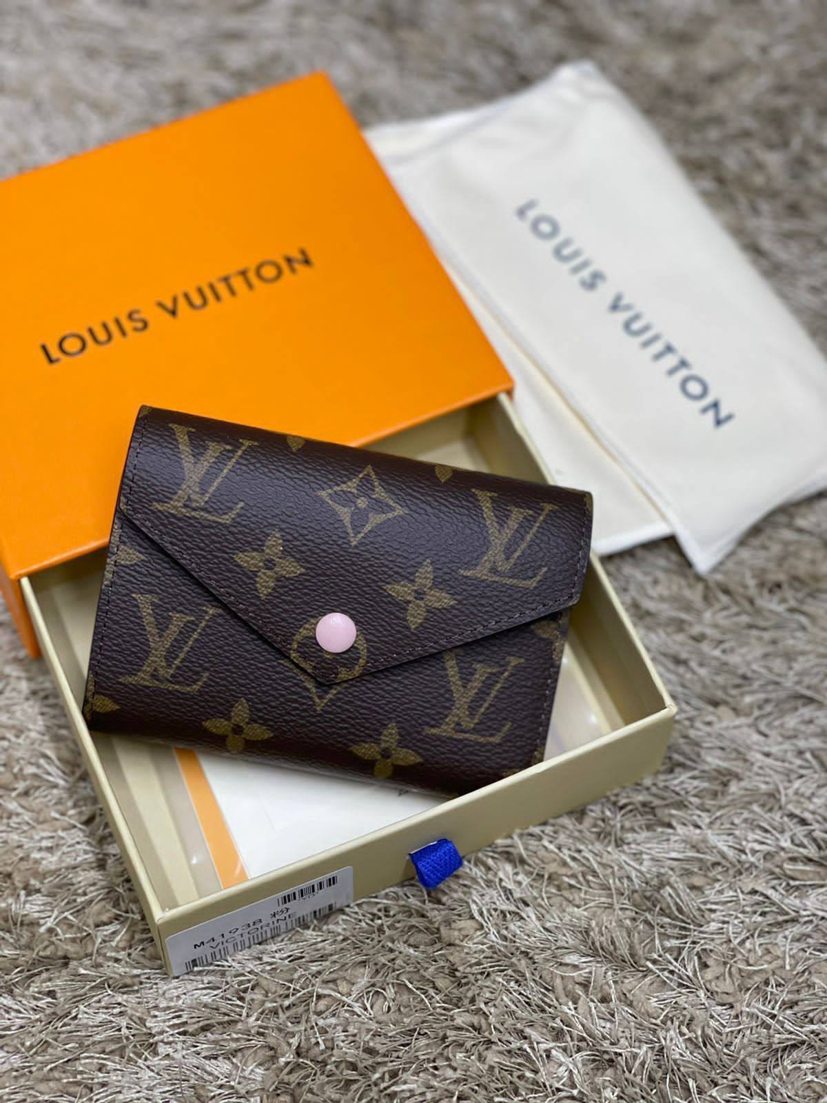LV Small Wallet